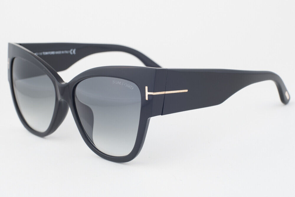 Tom Ford ANOUSHKA 371 01B Shiny Black/ Gray Gradient  display picture 1